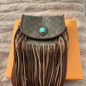 Used Vintage Boho Bag LV